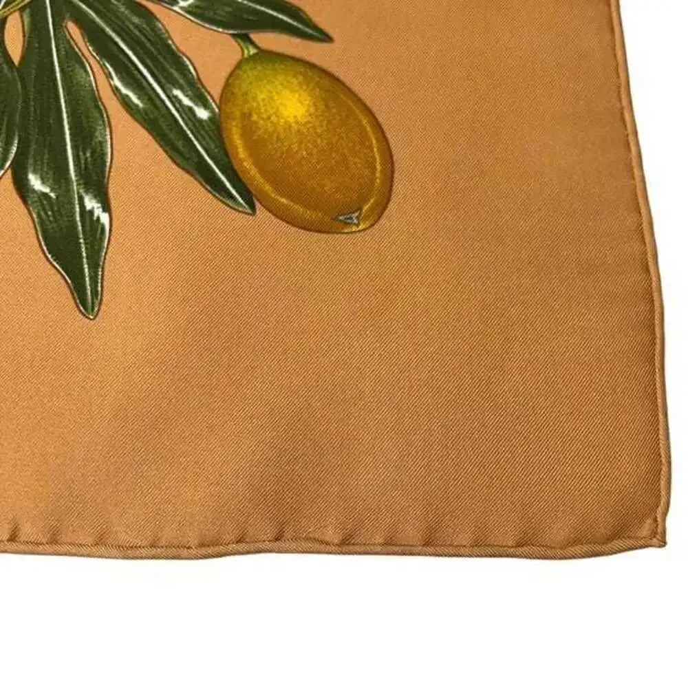 HERMES Cream Silk Scarf - Picture 6 of 6